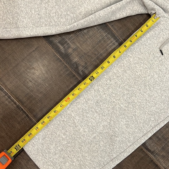 NIKE HIGH WAIST CROPPED PANTS SIZE M - Picture 10 of 16